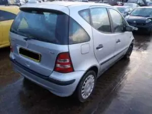 MERCEDES A W168 2001.05.01-2004.08.31 Jobb első fixüveg ajtóban bontott alkatrész Árcsökkenés
