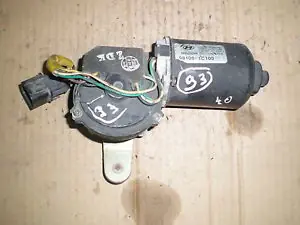 HYUNDAI GETZ 02.09-04.12 Ablaktörlő motor első bontott alkatrész Prémium