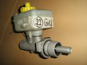 Outlet SKODA OCTAVIA 97-00 Főfékhenger bontott alkatrész