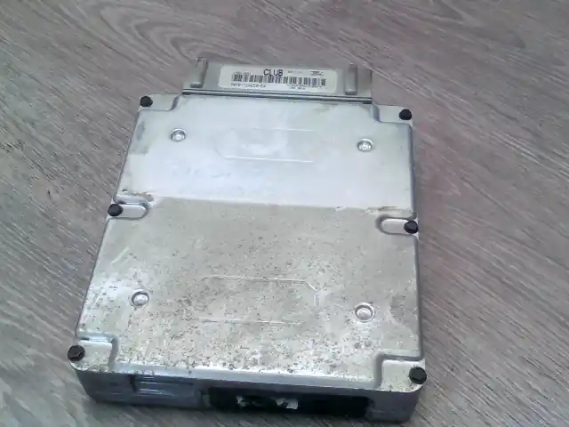 FORD FIESTA 89-95 Motorvezérlő egység ecu pcm modul 1.3i bontott alkatrész Rendeld meg most
