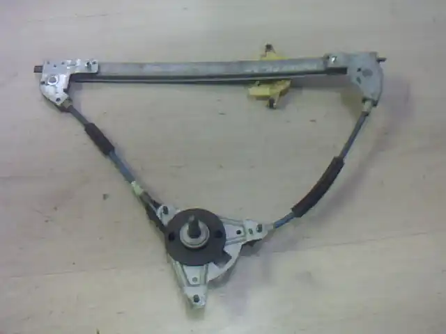 Csak ma CITROEN XSARA PICASSO -04 Jobb hátsó ablakemelő szerkezet mechanikus bontott alkatrész
