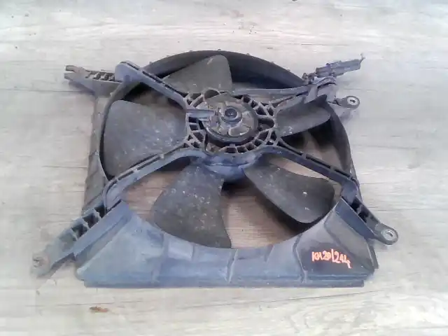 Népszerű SUZUKI SWIFT 96-05 Hűtőventilátor 1.3i bontott alkatrész