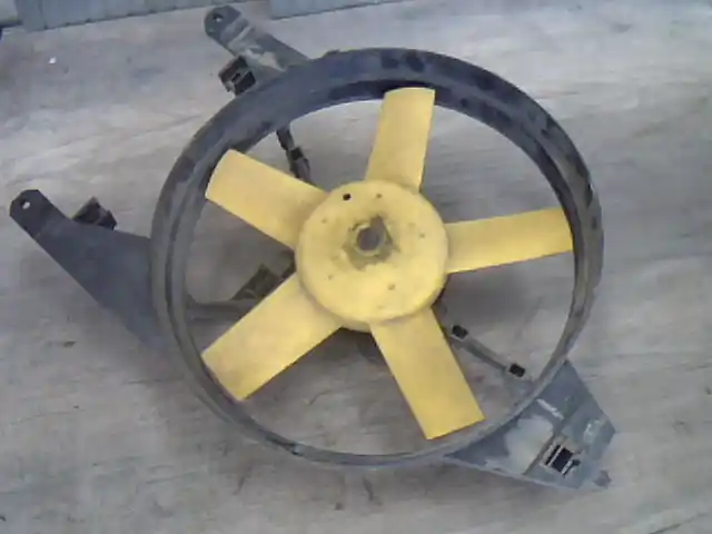 Biztonságos fizetés NISSAN MICRA K11 92.08-00.07 Hűtőventilátor 1.0i bontott alkatrész