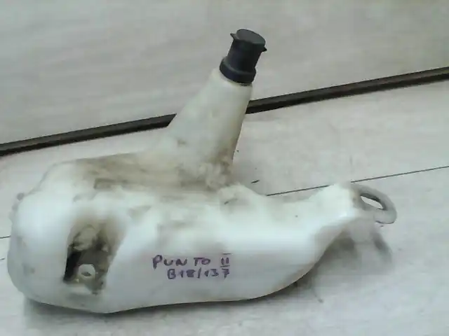 FIAT PUNTO II. Ablakmosó tartály bontott alkatrész Újdonság