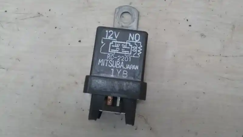 HONDA CIVIC 92-96 Relé bontott alkatrész Legkelendőbb