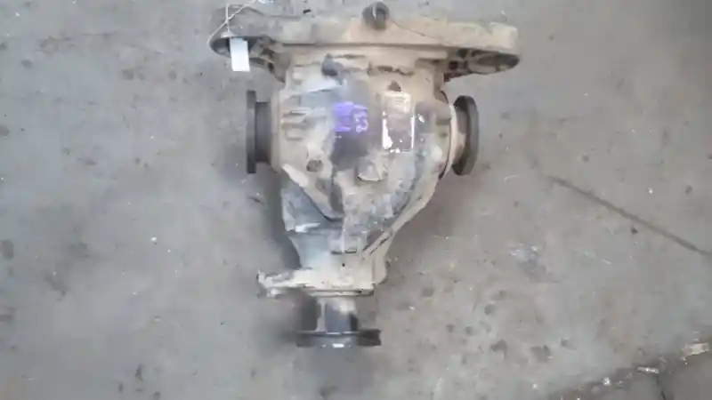 Árengedmény BMW E39 95-03 Hátsó differenciálmű bontott alkatrész