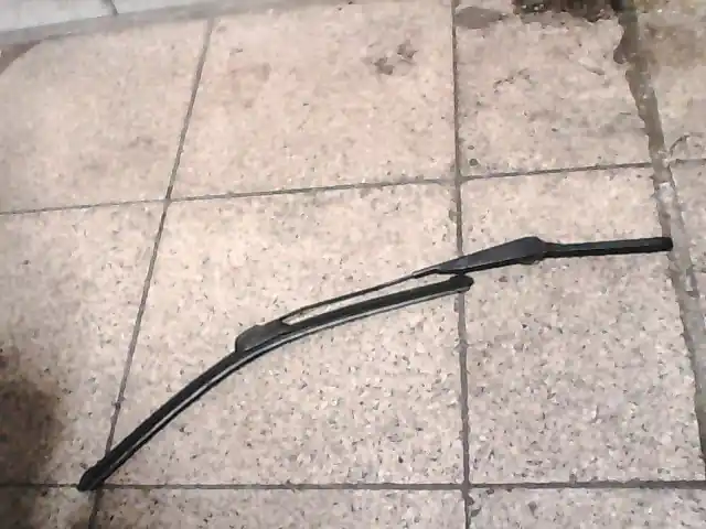RENAULT Kangoo 2003.01 - 2008.01 Ablaktörlő kar bal első bontott alkatrész Legkelendőbb