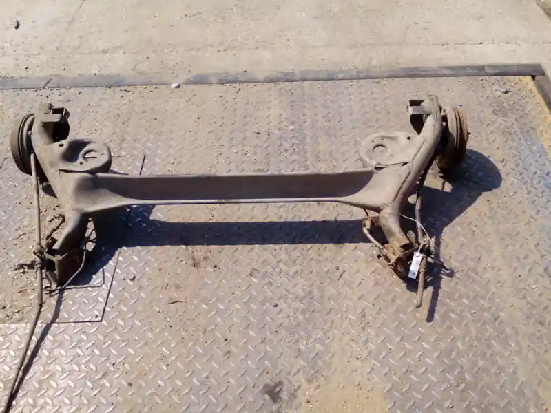Csak ma FIAT PUNTO II. Hátsó híd bontott alkatrész