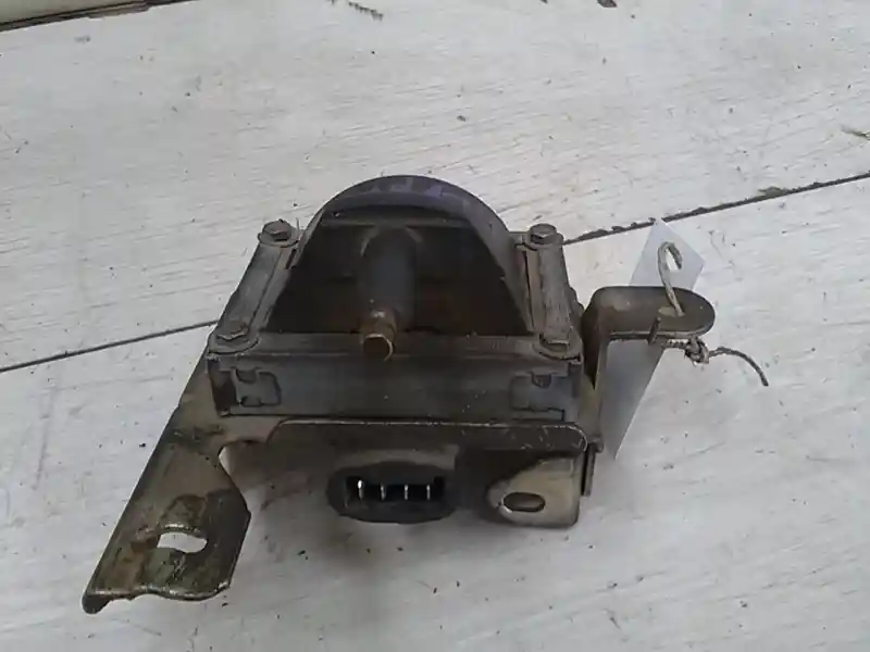 Vedd meg online PEUGEOT 309 Gyújtótrafó bontott alkatrész