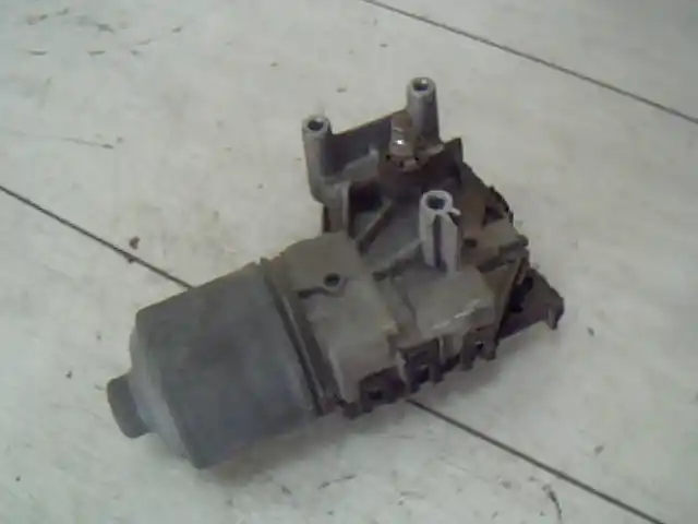 Kedvezmény SEAT IBIZA 02-08 Ablaktörlő motor első bontott alkatrész