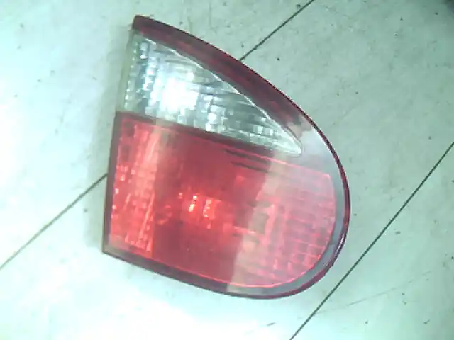 Biztonságos fizetés DAEWOO LANOS -01 Bal belső hátsó lámpa bontott alkatrész