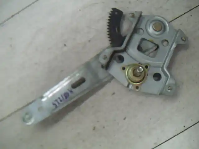 KIA PICANTO Jobb hátsó ablakemelő szerkezet mechanikus bontott alkatrész Kiárusítás