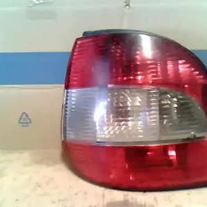 RENAULT MEGANE SCENIC 99-03 Bal hátsó lámpa bontott alkatrész Kiárusítás