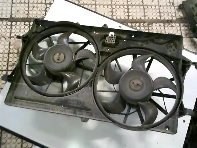 FORD FOCUS 98-04 Hűtőventilátor bontott alkatrész Gyors szállítás