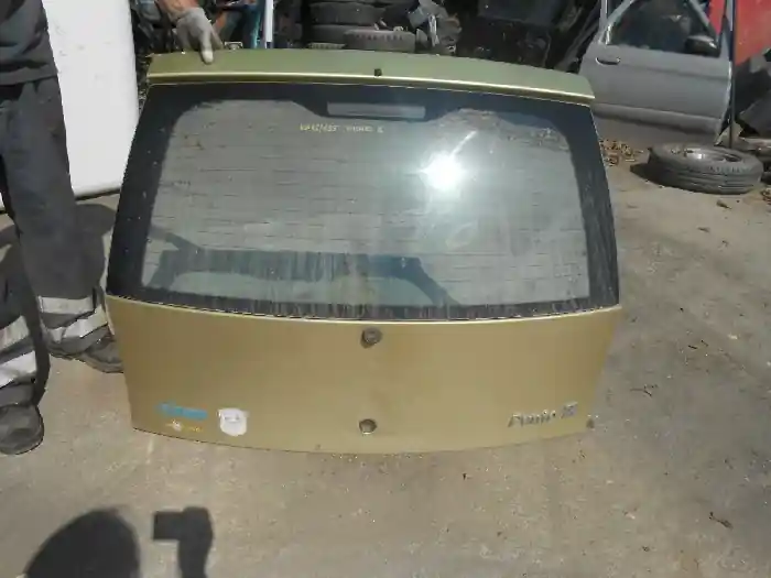 FIAT PUNTO II. Csomagtérajtó. bontott alkatrész Gyors kiszállítás