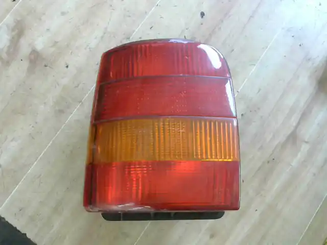 FORD SCORPIO 95- Bal hátsó lámpa kombi bontott alkatrész Kihagyhatatlan ajánlat