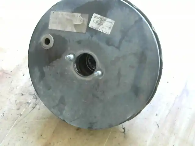 FORD FOCUS 98-04 Fékrásegítő bontott alkatrész Újdonság