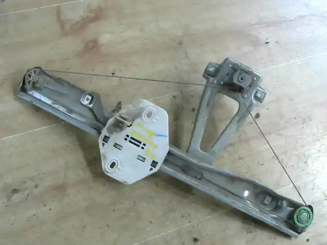 Szuper akció RENAULT CLIO 98-01 Bal hátsó ablakemelő szerkezet mechanikus bontott alkatrész