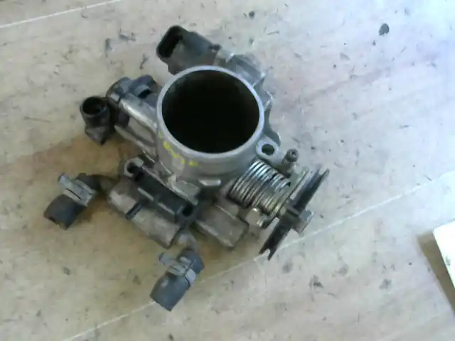 Szezonális akció DAEWOO NEXIA Fojtószelep mechanikus bontott alkatrész