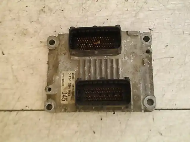 Korlátozott ajánlat FIAT PUNTO II. Motorvezérlő egység ecu pcm modul 1.2i bontott alkatrész