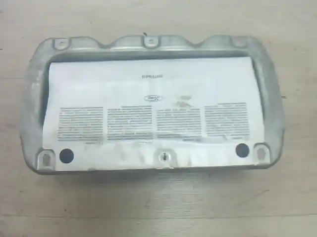 FORD FUSION 05.10.01- Utasoldali műszerfal légzsák bontott alkatrész Legjobb ár