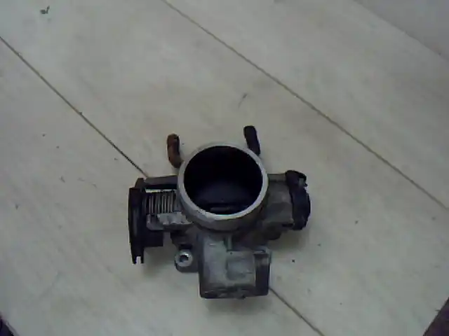 Csak ma DAEWOO KALOS Fojtószelep mechanikus bontott alkatrész