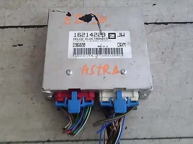Szuper akció OPEL ASTRA F 94-02 Motorvezérlő egység ecu pcm modul 1.6i bontott alkatrész