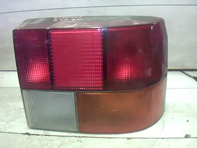 RENAULT R19 -92 Jobb hátsó lámpa 5 ajtós bontott alkatrész Prémium
