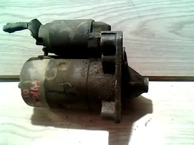 RENAULT CLIO 90-96 önindító. benzines bontott alkatrész Alacsony ár