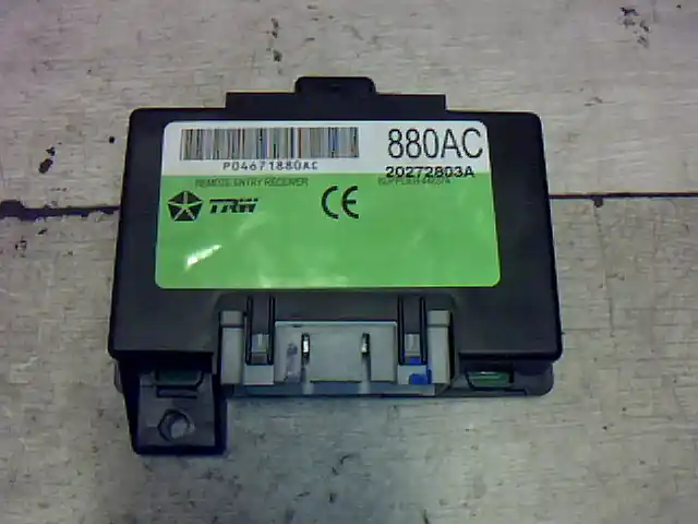 CHRYSLER PT CRUISER 99-06 Komfort elektronika bontott alkatrész Szuper ajánlat