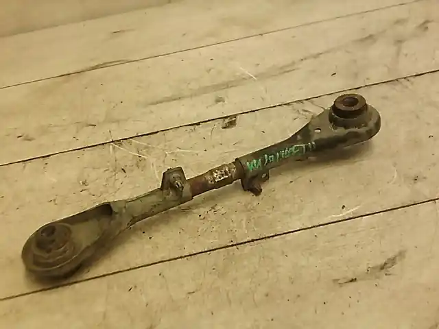 PEUGEOT 407 04-08 Jobb hátsó keresztlengőkar bontott alkatrész Olcsó