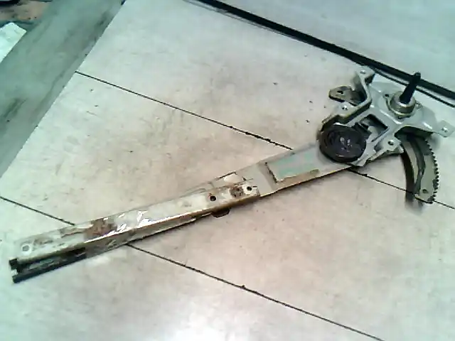 DAEWOO MATIZ 01-05 Jobb első ablakemelő szerkezet mechanikus bontott alkatrész Kedvezményes ár