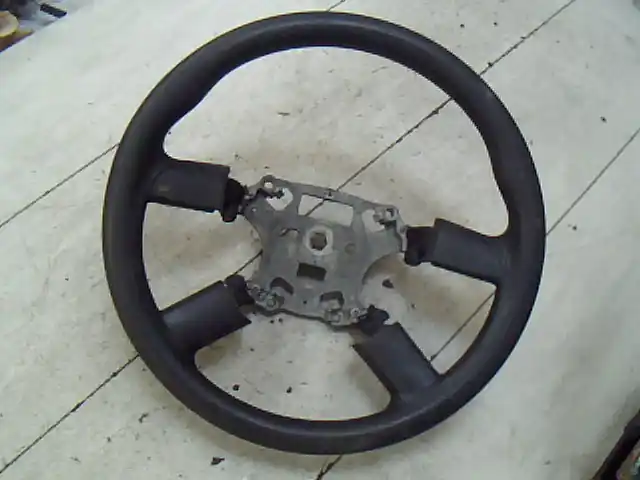 Alacsony ár FORD C-MAX 03.06-07.03 Kormánykerék bontott alkatrész