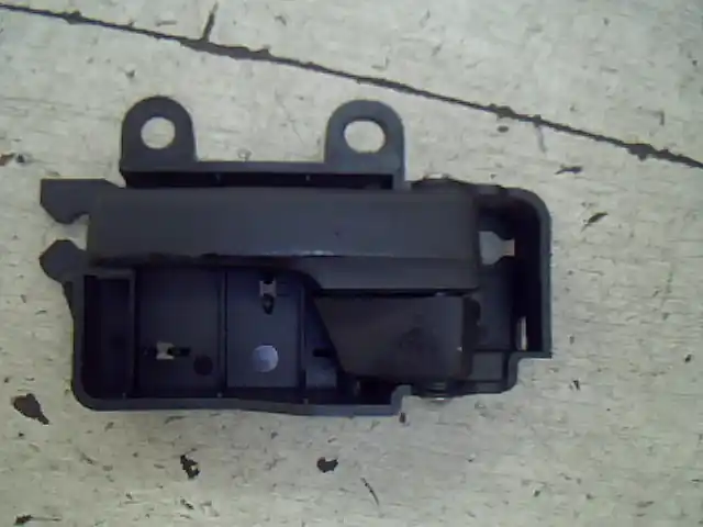 FORD C-MAX 03.06-07.03 Bal első belső kilincs bontott alkatrész Biztonságos vásárlás