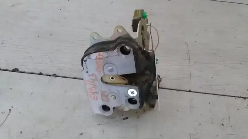 Expressz szállítás SUZUKI SWIFT 89-96 Bal hátsó ajtó zárszerkezet mechanikus bontott alkatrész
