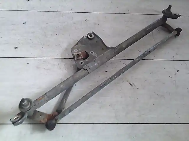 Vedd meg most OPEL VECTRA B 96-99 Ablaktörlő mechanika első bontott alkatrész