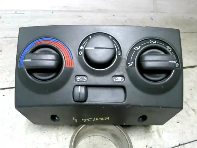 Szezonális akció FIAT PUNTO I. Fűtés vezérlő panel bontott alkatrész