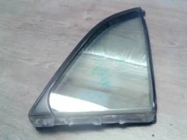 MAZDA 626 97.08-00.07 Jobb hátsó fixüveg ajtóban bontott alkatrész Csak ma