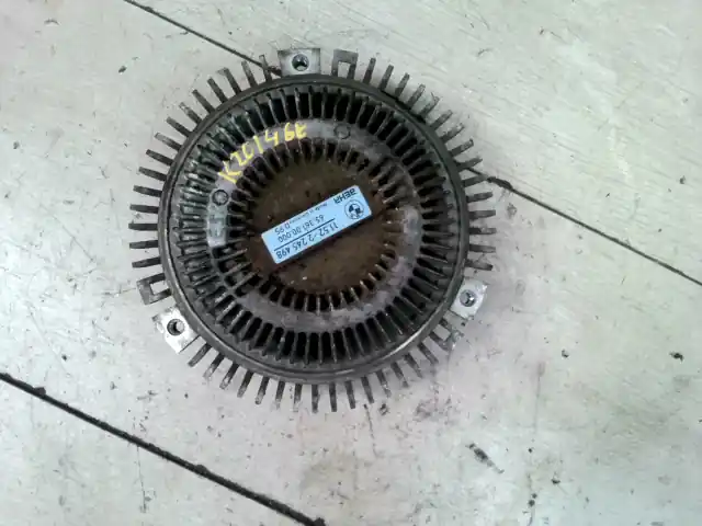 Kedvezményes ár BMW E36 89-00 Viszkóventilátor hűtőventilátor 1.8tds bontott alkatrész