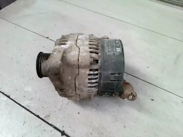 NISSAN MICRA K11 92.08-00.07 Generátor 1.0i bontott alkatrész Csak ma