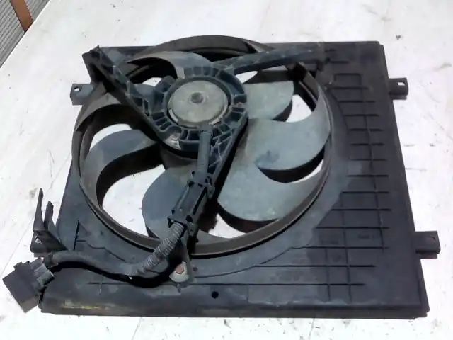 SKODA OCTAVIA 97-00 Hűtőventilátor 1.6i bontott alkatrész Népszerű