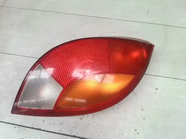 FORD KA 96-09 Jobb hátsó lámpa 3 ajtós bontott alkatrész Biztonságos fizetés
