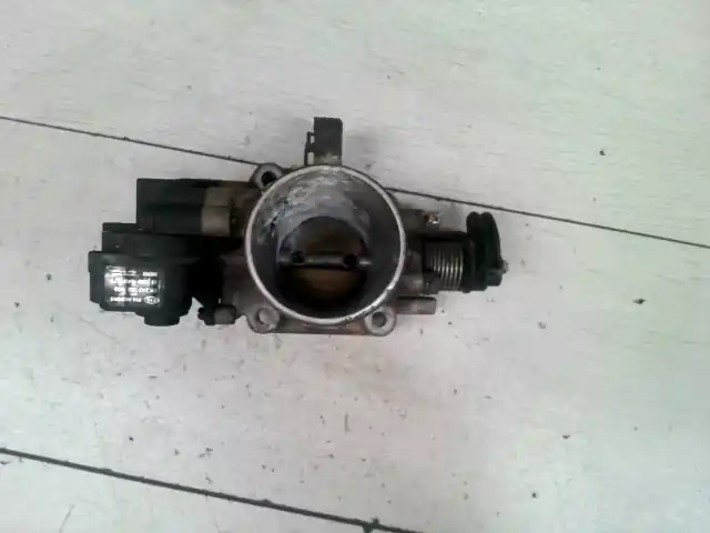 Outlet KIA SHUMA Fojtószelep mechanikus 1.5i bontott alkatrész