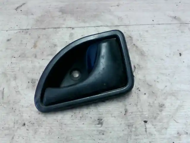 RENAULT KANGOO 97-03 Jobb első belső kilincs bontott alkatrész Legkelendőbb