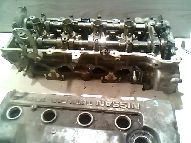Olcsó NISSAN ALMERA 98-00 Hengerfej. 1.4 i, 16v bontott alkatrész