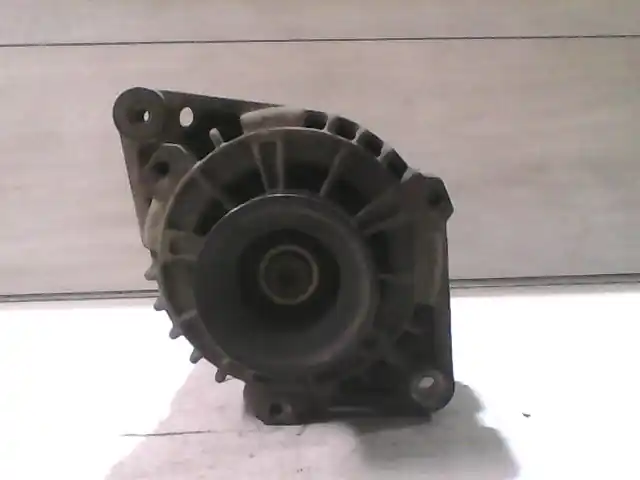 Ne maradj le DAEWOO ESPERO Generátor. bontott alkatrész