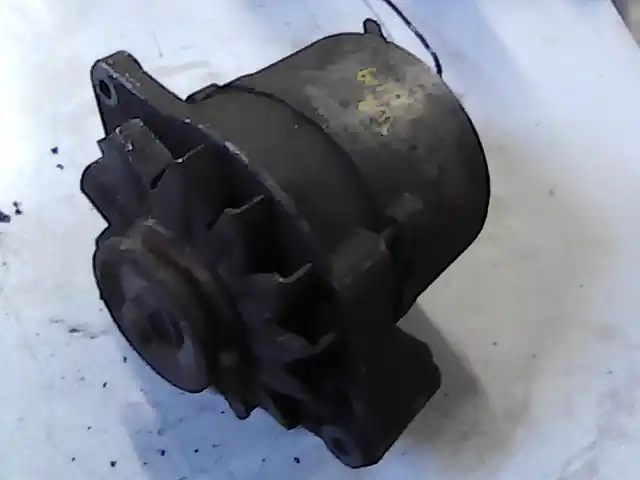 WARTBURG 1,3 Generátor.benzines bontott alkatrész Exkluzív ajánlat