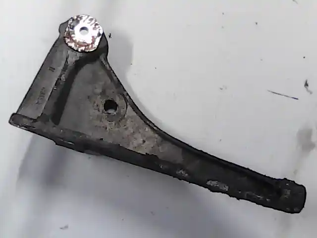 FORD TRANSIT 94-99 Motortartó bak bal oldali bontott alkatrész Legnépszerűbb