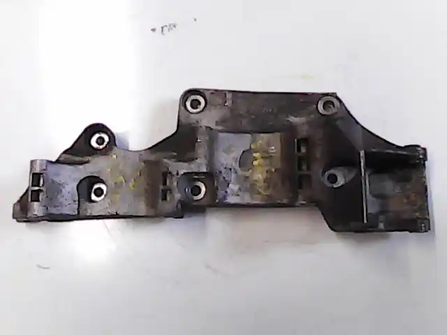 SEAT CORDOBA 99-02 Tartóbak generátor+klímakompresszor+szervószivattyú 1,6i bontott alkatrész Kiárusítás