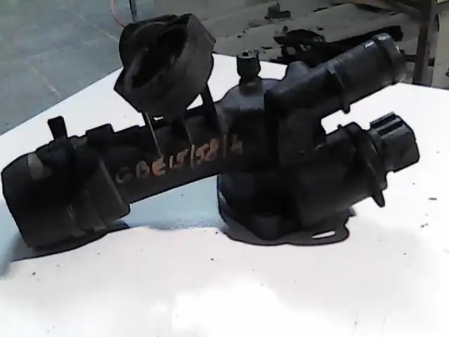 Szezonális akció RENAULT MEGANE 05-08 Termosztátház bontott alkatrész